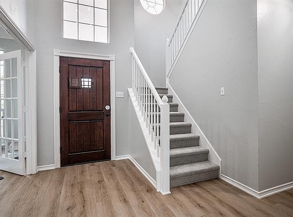 3rd image of 1319 Marwood Dr