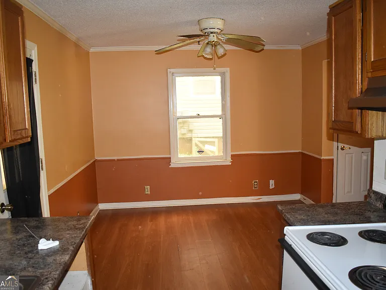 4375 Barrington Pl — Photo 15