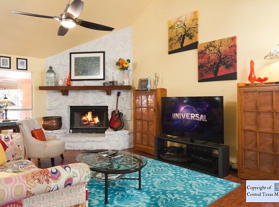 4th image of 350 Dresden Wood Dr