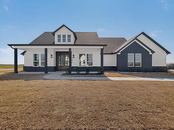 3rd image of 5211 Sunset Rd