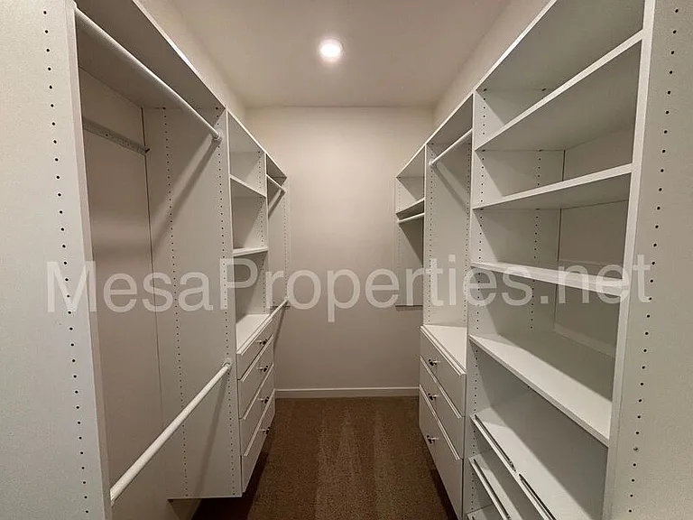 998 Rodeo Rd — Photo 12