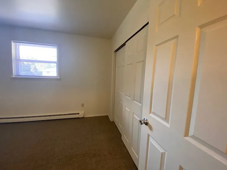 State Place Apartment Homes — Photo 125