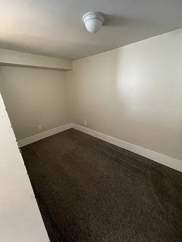 14 Myrtle Ave Photo 1