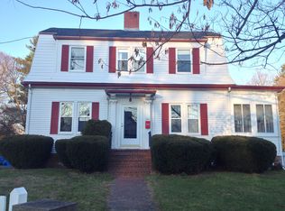 304 Metropolitan Ave, Roslindale, MA 02131