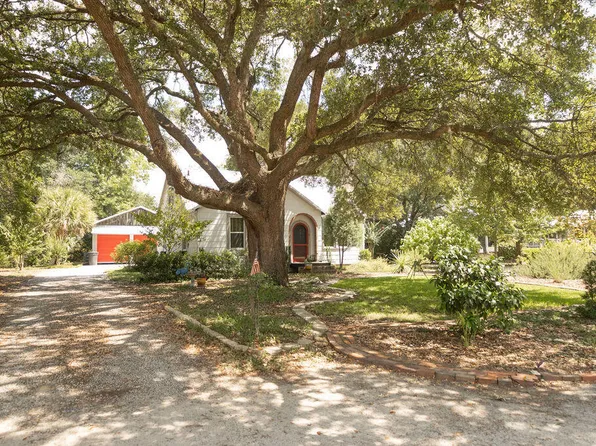 407 Dowling Ave, Walterboro, SC 29488
