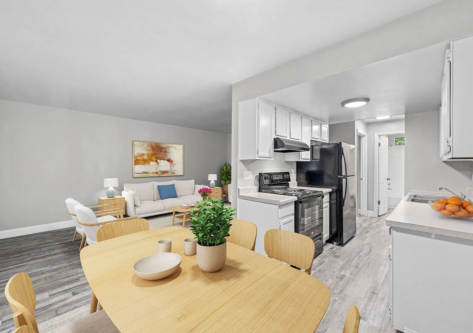 Welcome to Midtown Apartments — Photo 3