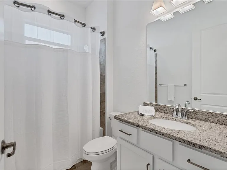 25228 Longmeadow Dr — Photo 19