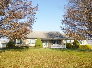 590 Mount Airy Rd, Stevens, PA 17578