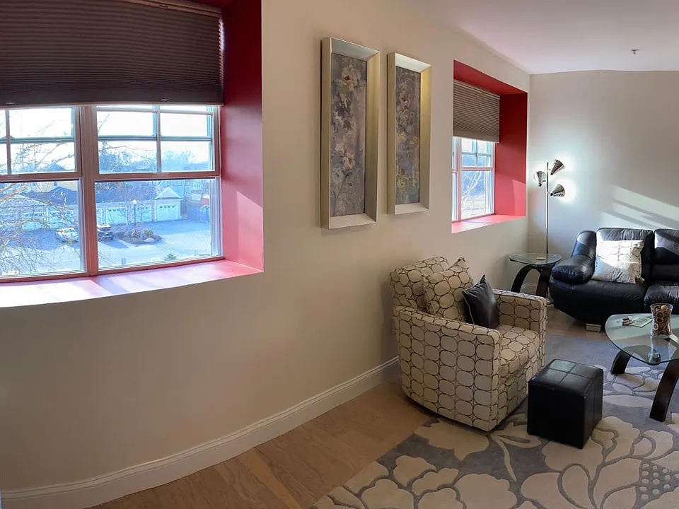 Living room (pano).