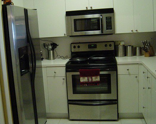 4th image of 11060 SW 196th St APT 508
