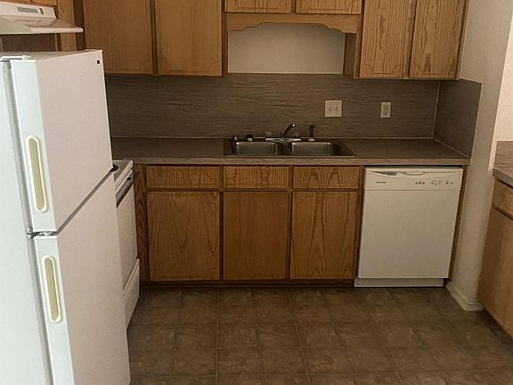 3rd image of 4404 Alan Kent Dr APT B