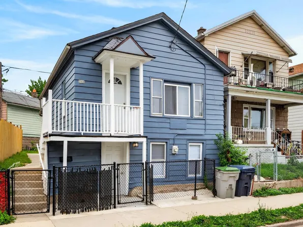 946 W Windlake AVENUE, Milwaukee, WI 53204