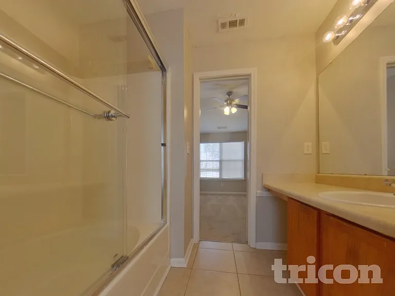1047 Winterglen Way — Photo 11