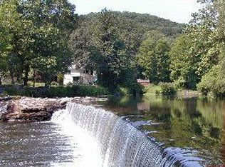 6 Mine Hill Rd, Roxbury, CT 06783