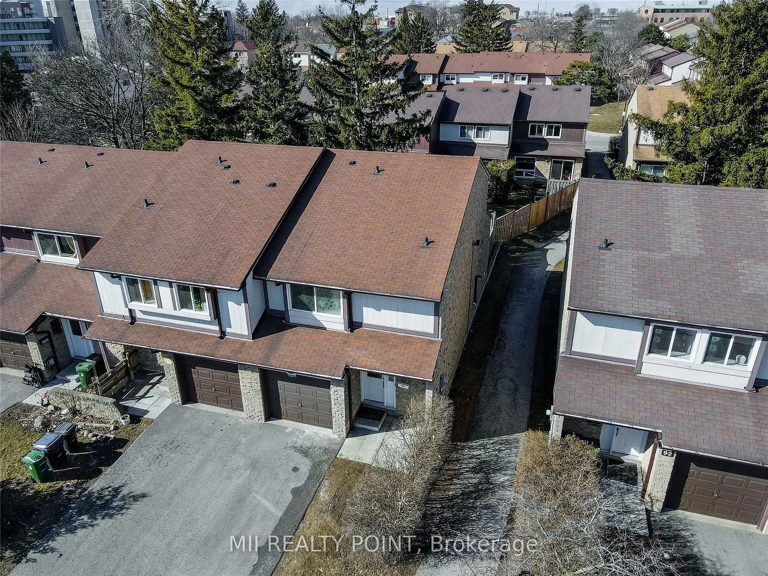 1 bed, $1,000 — Photo 1