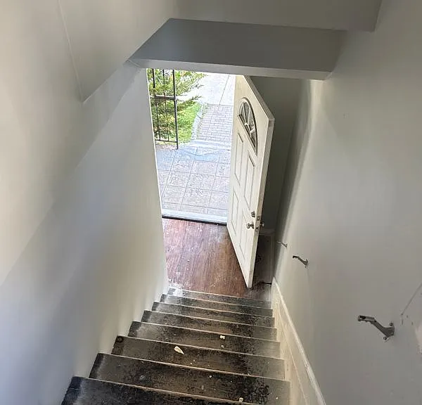 400 Greenwich Ave — Photo 16
