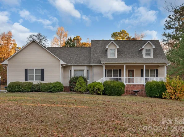 2775 Neill Rd, Lancaster, SC 29720