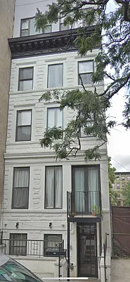 Rented by Clove Realty LLC | media 21