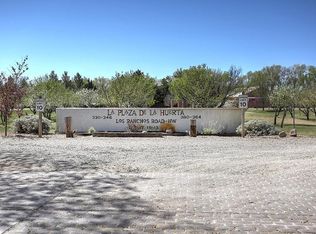 374 Los Ranchos Rd NW, Los Ranchos De Albuquerque, NM 87107