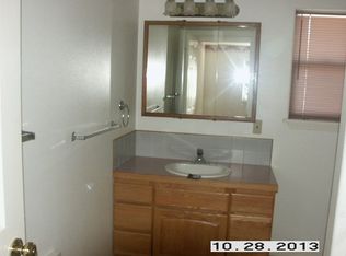 126 G St NW, Ephrata, WA 98823