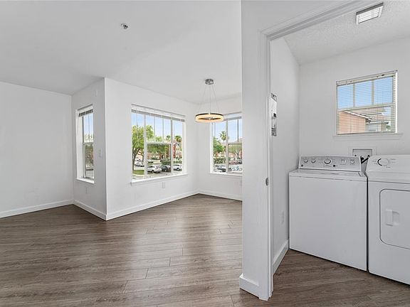 4th image of 2203 Key West Ct APT 422