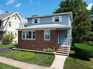 35 E Fairmount Ave, Maywood, NJ 07607