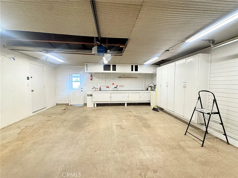 1131 Urell Dr — Photo 31