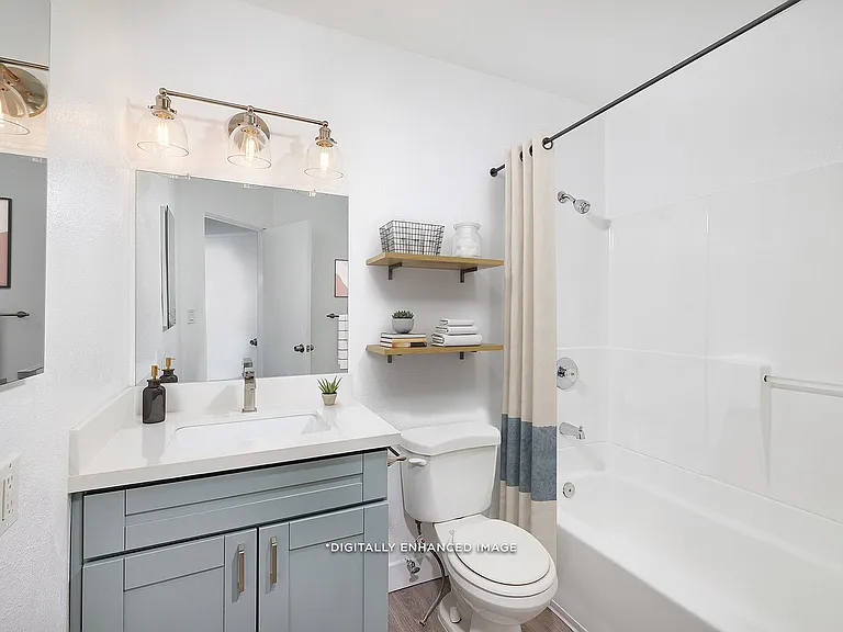 Elivia Apartments — Photo 17