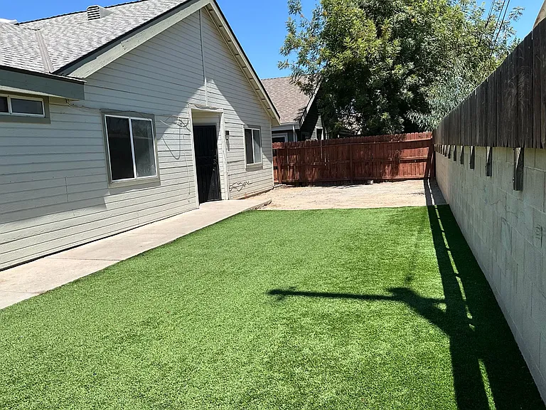 7016 N Thorne Ave — Photo 15