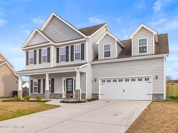 3rd image of 106 Lincolnton Ct