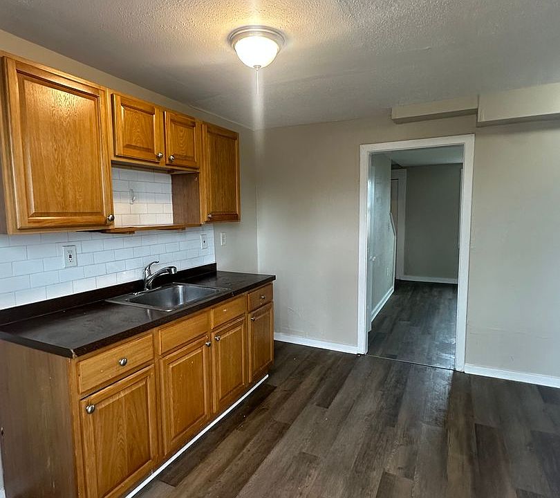 1st image of 37-43 Cobb St #37