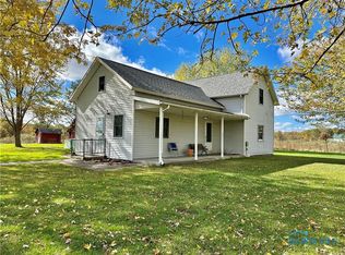 26350 Hoffman Rd, Defiance, OH 43512