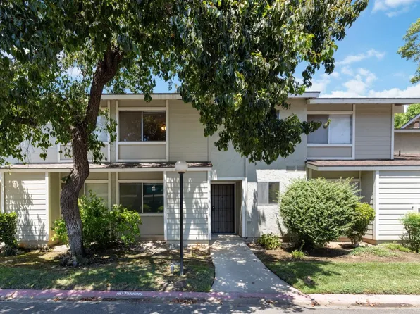 4717 N Cedar Ave APT 105, Fresno, CA 93726