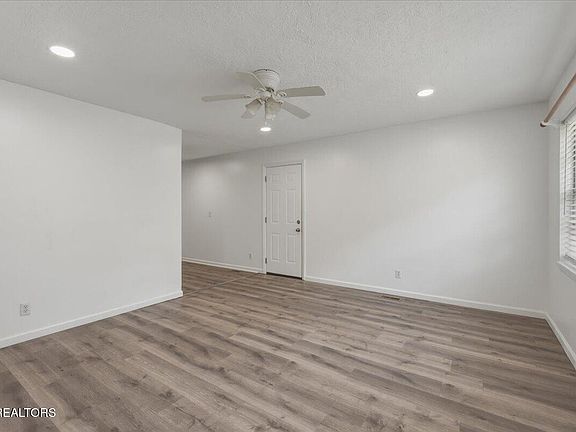 2nd image of 2216 Rifle Range Dr