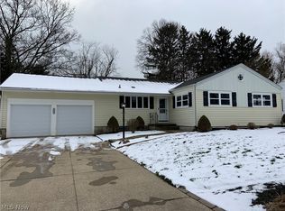 637 Sunrise View Dr, Wooster, OH 44691