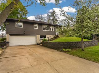 2210 23rd St NW, Rochester, MN 55901