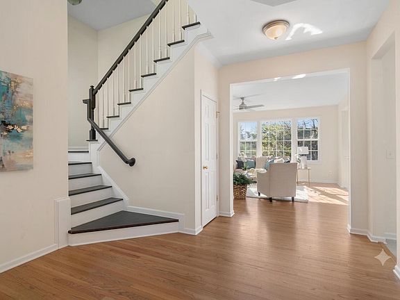 2nd image of 2114 Baycourt Trl