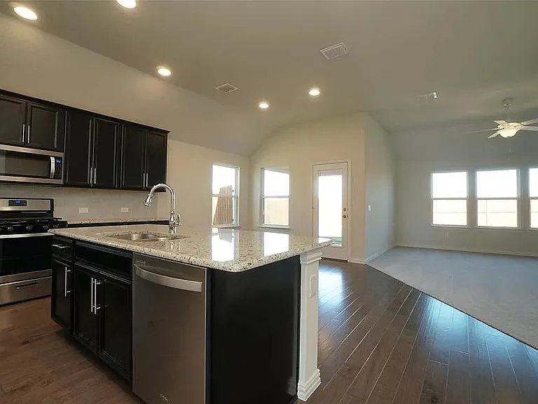 3732 Borderdale Ln — Photo 11