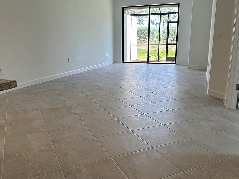 15916 Sunny Day Dr — Photo 6