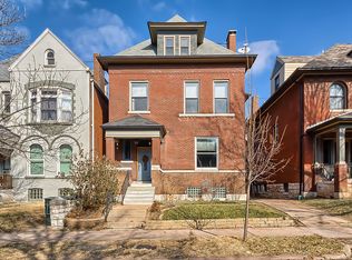 3629 Russell Blvd, Saint Louis, MO
