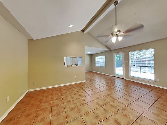 4th image of 18742 Denise Dale Ln