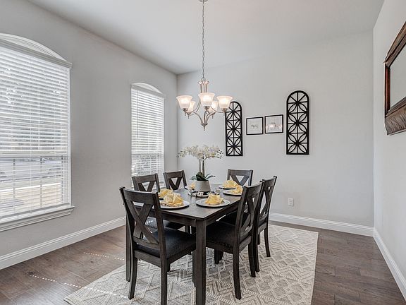 5th image of 4248 Del Rey Ave