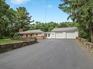 381 Oak St, Franklin, MA 02038
