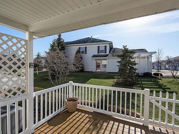 4th image of 15597 Foxglove Ln