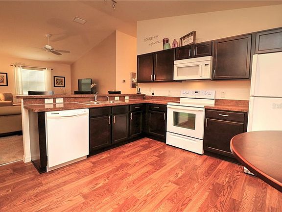 4th image of 2026 Chesapeake Pl