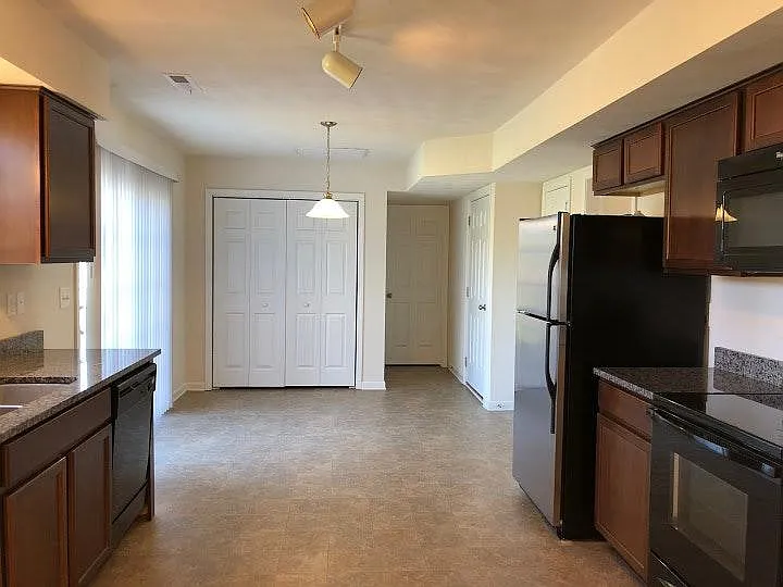 640 Old Fort Rd — Photo 9