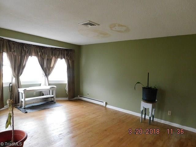 1st image of 2803 Four Seasons Blvd