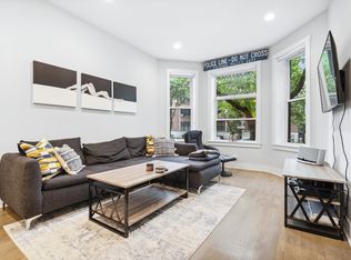 3711 N Racine Ave #1, Chicago, IL 60613