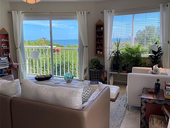 3rd image of 500 Burton Dr #5316