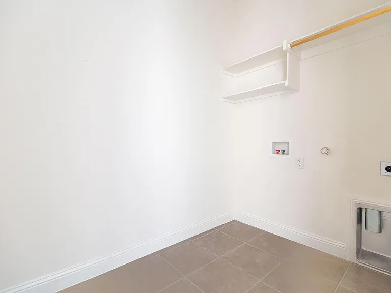 232 Observation Dr N — Photo 8